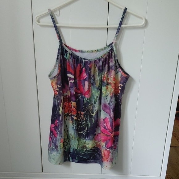 Tops - Pink and Red Sleeveless Camisole with Relaxed Fit